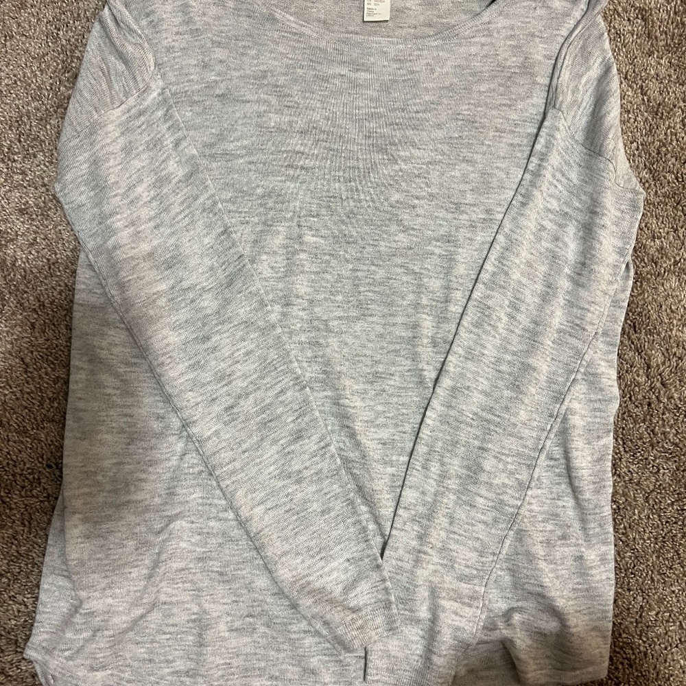 Grey comfy long sleeve tee